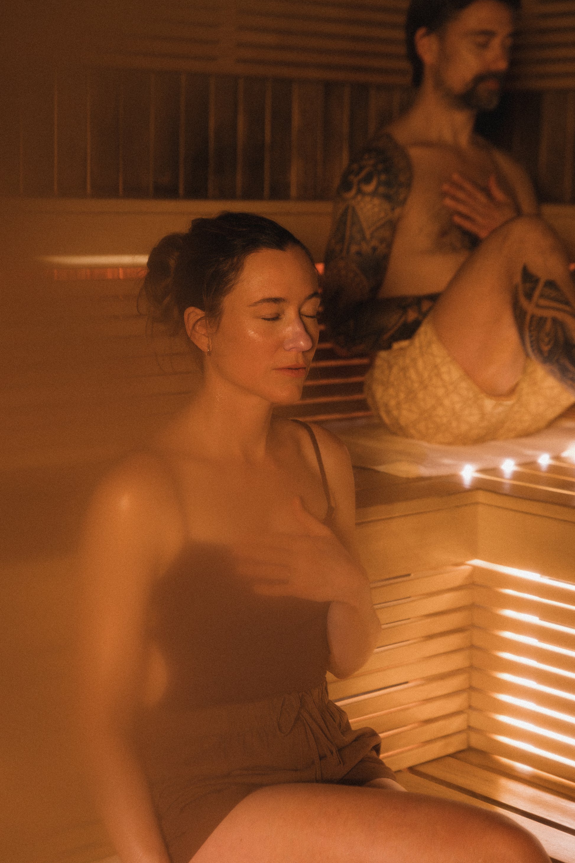 Accès au sanctuaire illimité et massage de 60 minutes - Offre corporative - AWŪ