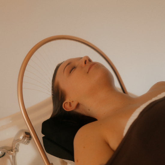 Rituel capillaire head spa - AWŪ