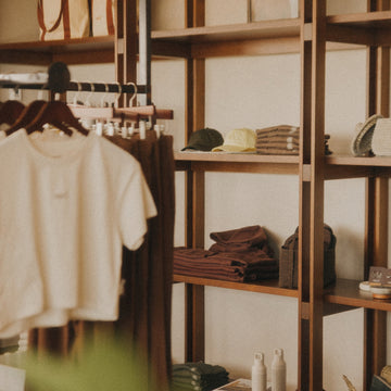 COLLECTION AWŪ