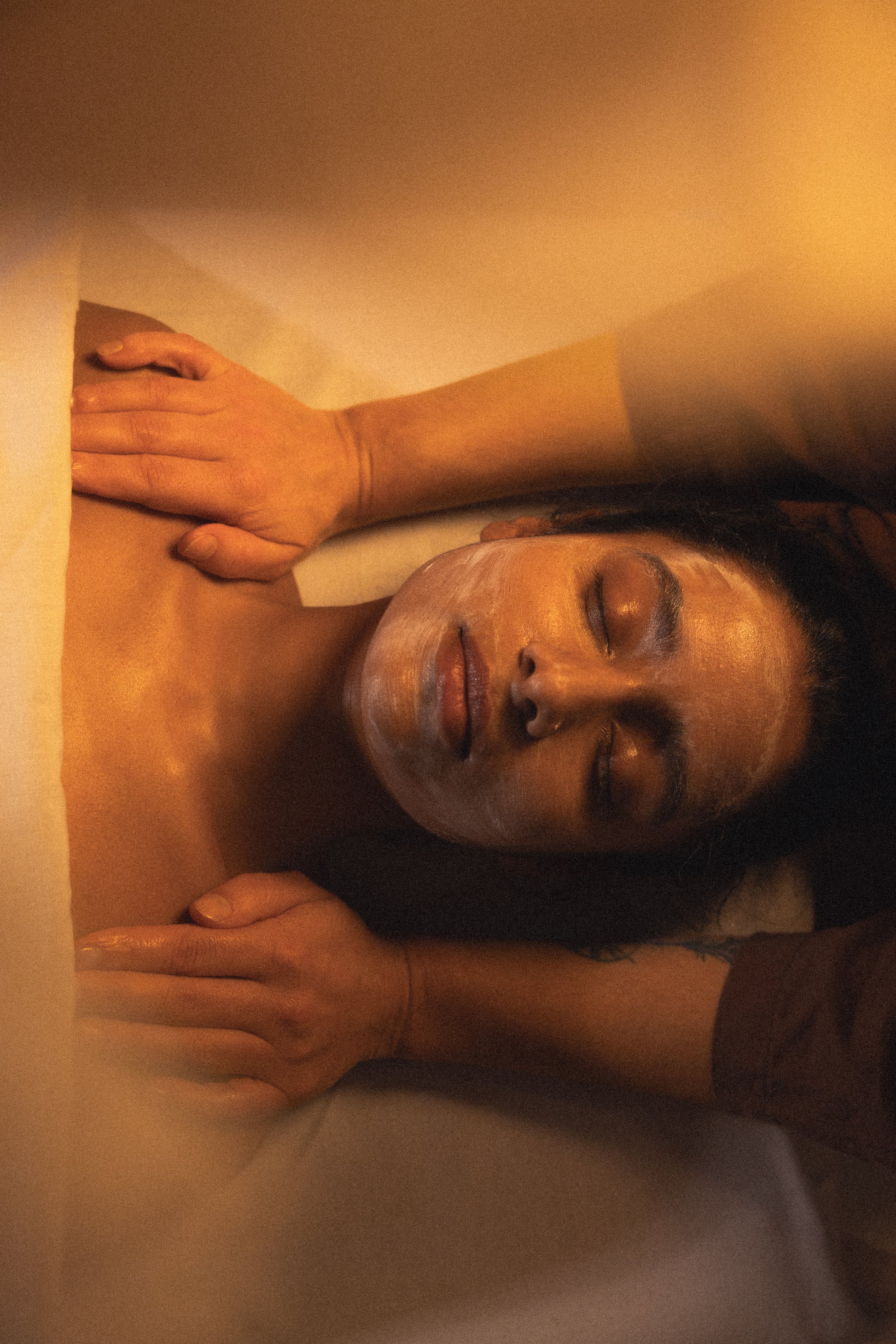 Soin du visage personnalisé - AWŪ