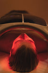 Soin du visage avec luminothérapie - AWŪ