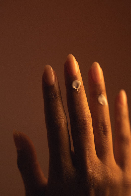 Manucure longue durée - AWŪ