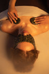 Massage aux pierres de jade - AWŪ