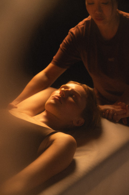 Massage thaïlandais - AWŪ