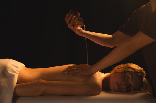 Massage abhyanga - AWŪ