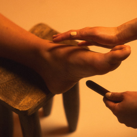 Massage thaï des pieds - AWŪ